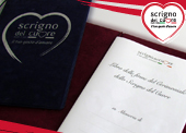 THE SIGNATURE BOOK - AVAILABLE IN BLUE OR DARK RED WITH MATCHING CORD Scrigno del Cuore 3